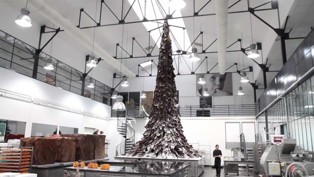 Patrick Roger creates a giant Christmas tree made of chocolate