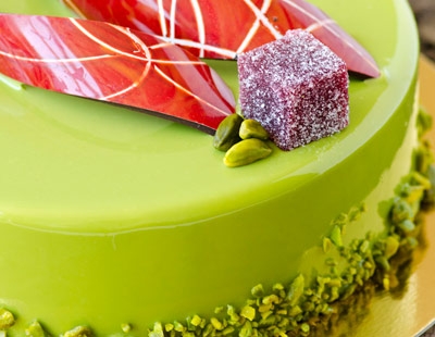 Pregel. New Evolution Glazes for coating cakes, mousses, ..