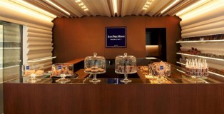 Jean-Paul Hévin chocolate parlour in Paris