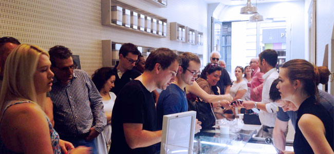 Une Glace à Paris, Ryon and Ménard’s new ice cream shop