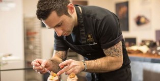 Andrés Lara in Chocolate Academy Tokyo