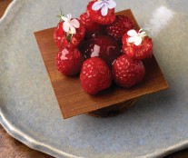 strawberry's andrés lara