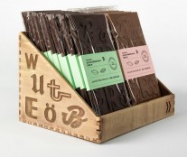 Packaging typographic chocolate