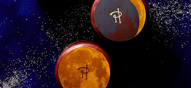 Pierre Hermé's reinterpretation of the traditional Mooncake 