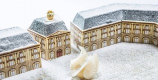 Detail bûche Bordeaux by Arthur Fèvre