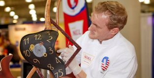 John Cook, winner US Pastry Competition 2017