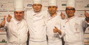 The japanese team, winners of the World Championship 2015