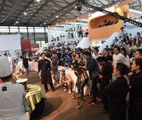 Many journalists cover the China Pastry Cup