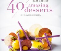 cover "40 amazing desserts"