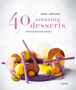 cover "40 amazing desserts"