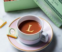 Ladurée. Over the Moon