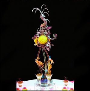 Lachowecki's Sculpture Pastry Queen