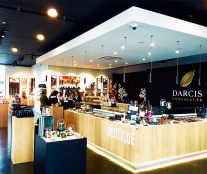 Darcis’ shop