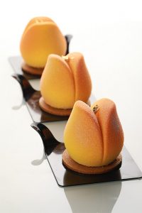 Pastry flowers' Bachour