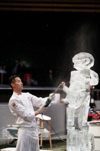 Ice sculpting