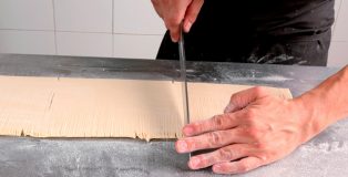 Dough cut