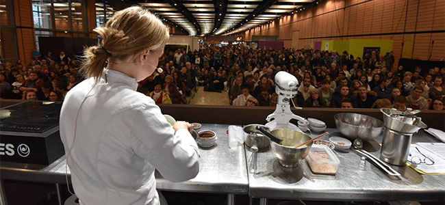 Demo pastry at Salon du Chocolat