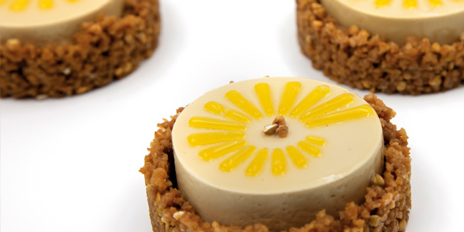 Passion fruit, orange and coffee L’Hespérie gateau that is gluten and sugar free, by MOF David Briand