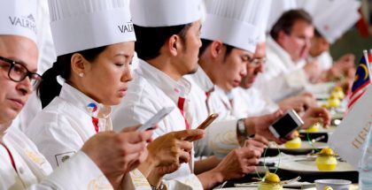 Jury deliberating during Asian Pastry Cup
