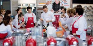 Amaury Guixon during a masterclass at Icep Hotel School