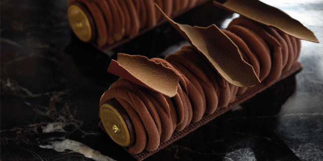 Milk Chocolate Earl Grey Caramel Orange entremet by Yusuke Aoki