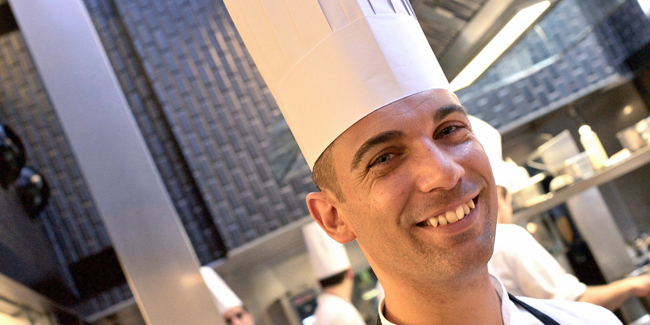 Xavi Donnay, chosen as the best pastry chef at The Best Chef Awards 2020