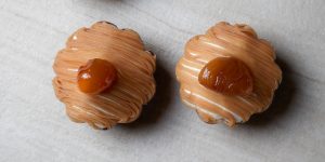 Chestnuts in baskets by Cédric Grolet