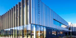 Paris Campus facade