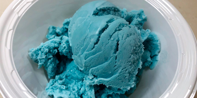 The blue pigment in red cabbage, a possible alternative to artificial colors