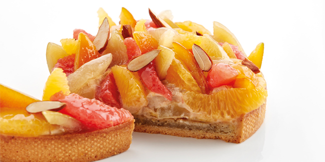 Citrus tart with orange, grapefruit and lemon by Miquel Guarro