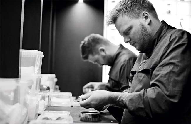 Alchemist team working in the kitchen