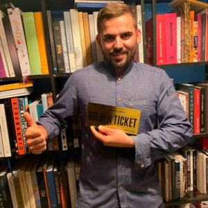 Márcio Baltasar with a golden ticket