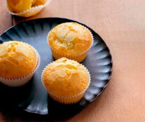 Spanish cupcakes with lemon