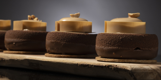 How to lighten a praliné dessert using five technological ingredients according to Jordi Puigvert