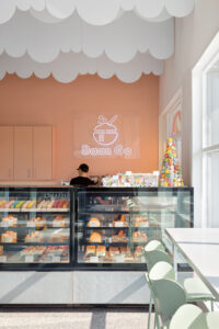 Daan Go Cake Lab interior view