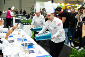 Italian team presents decorated tub