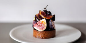 almond figs tartlet by Gabriele Riva